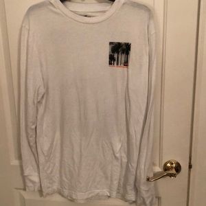 Hollister Men’s Long Sleeved T Shirt Medium